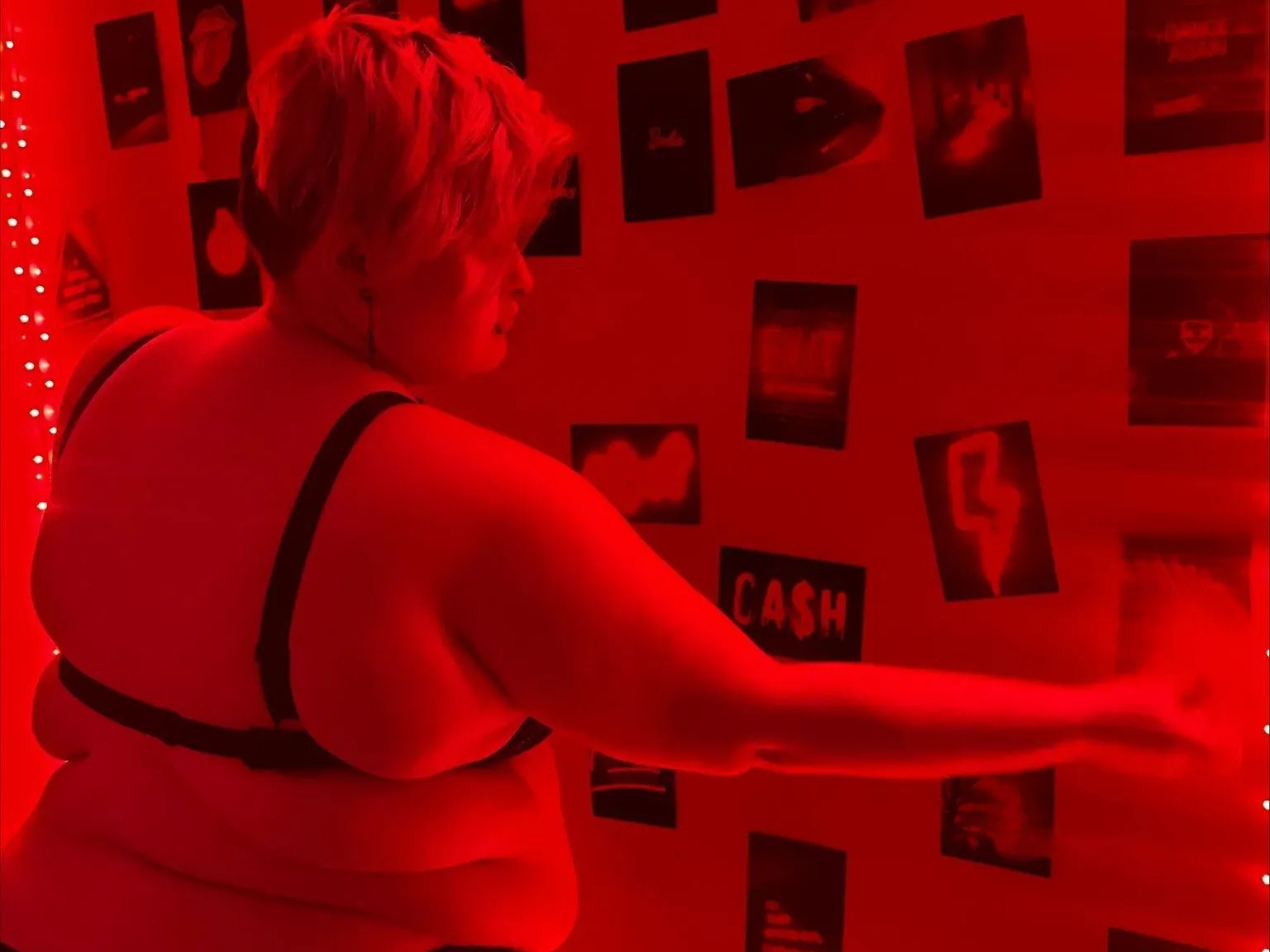 PrinceysBrat cam model profile picture