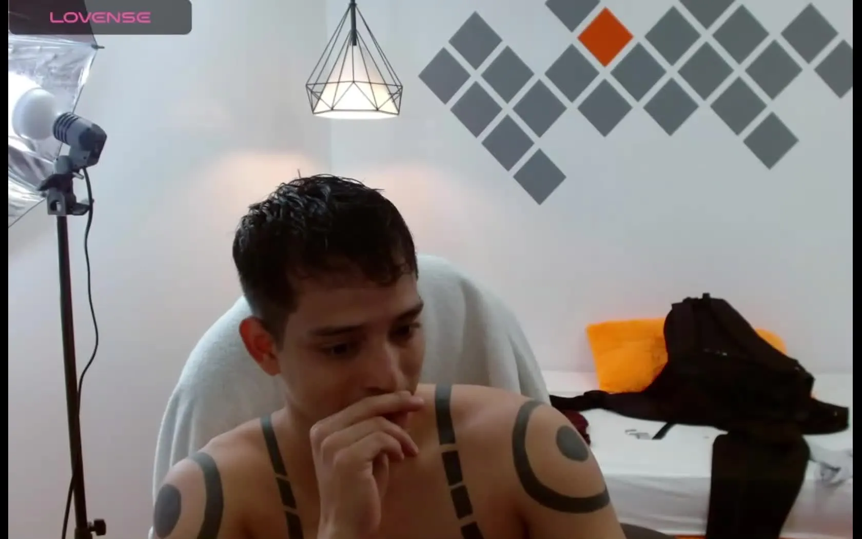 Interprete Bobbypaul18 Video 1