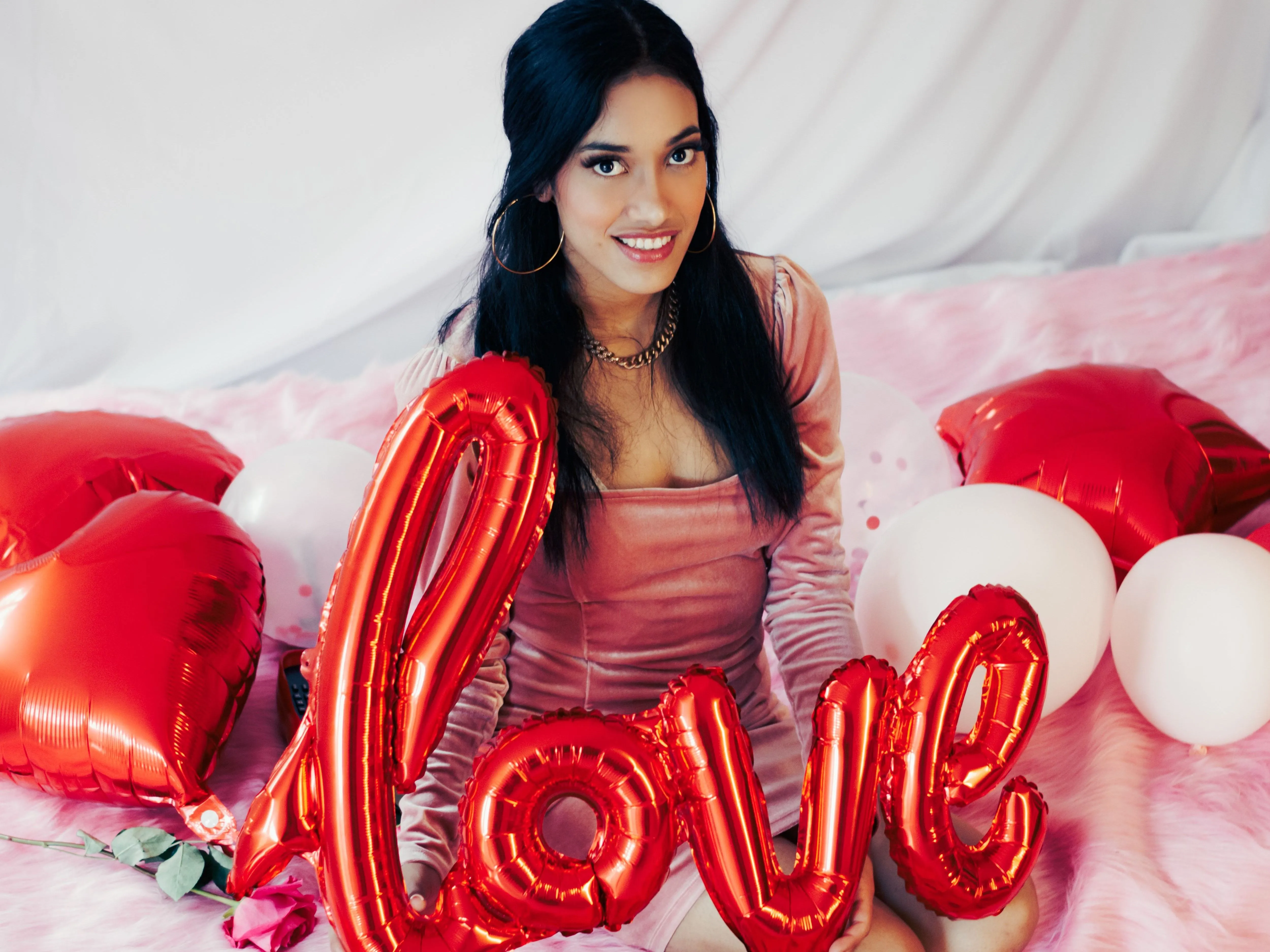 Imagen de perfil de modelo de cámara web de LaraElliot