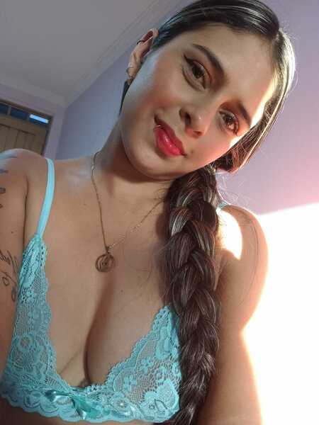 Interprète ArielleHawk Photo 7