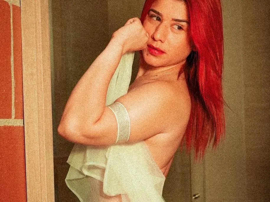 rosyallen18 immagine del profilo del modello di cam