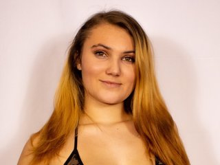 FreshMilf69 cam model profile picture