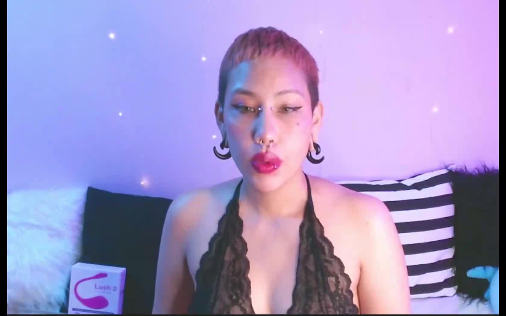 Interprete YokoLennon Video 1