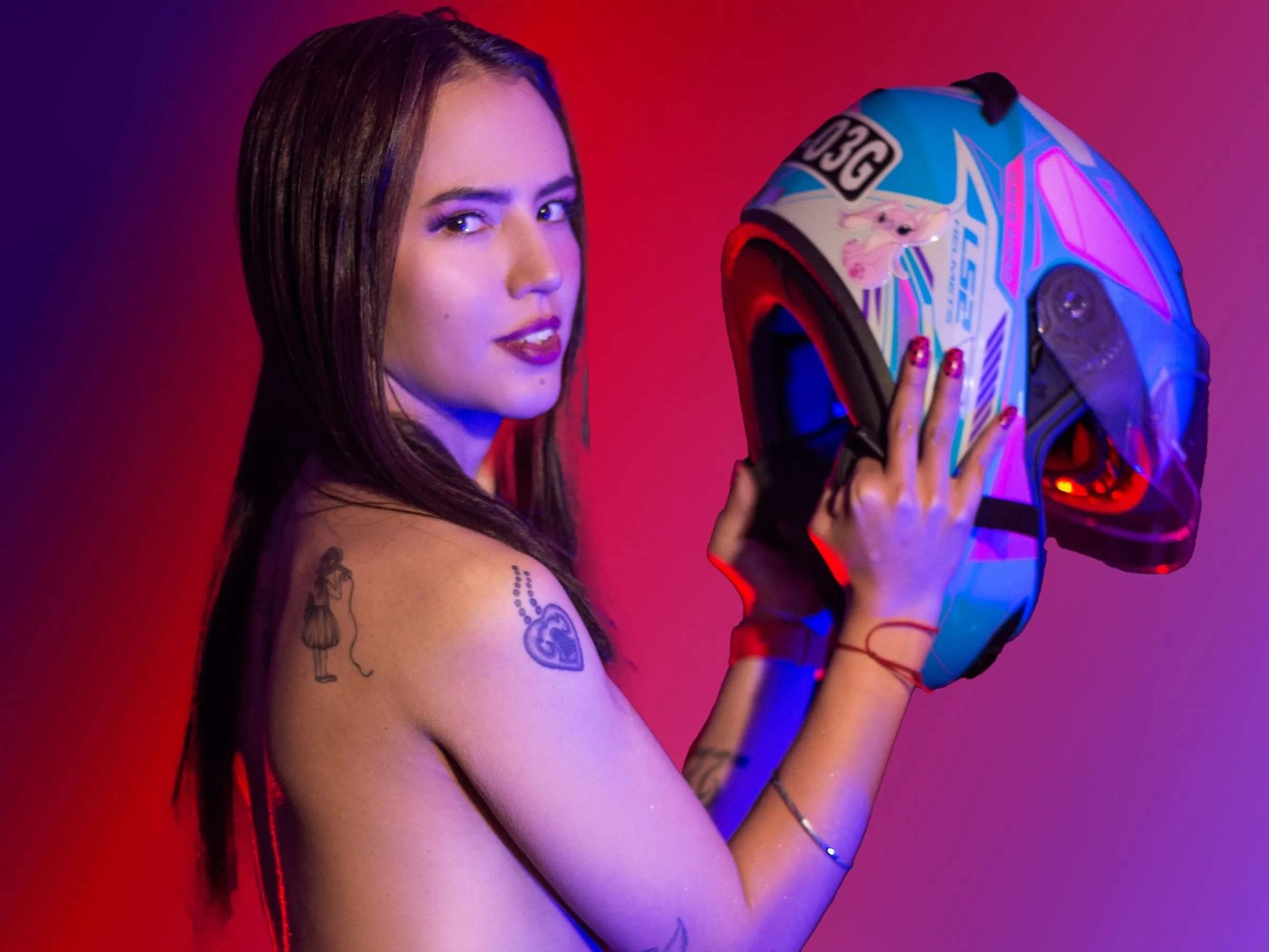 Imagen de perfil de modelo de cámara web de ThinKarla