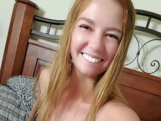 SummerSweetDaniels cam model profile picture
