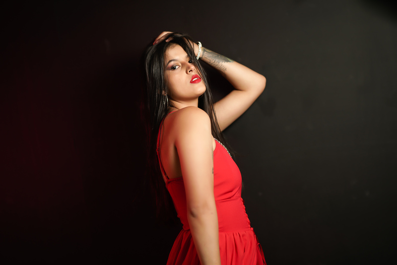 Intérprete KristinWall Foto 10