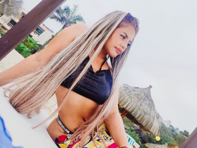 AprilCameron cam model profile picture