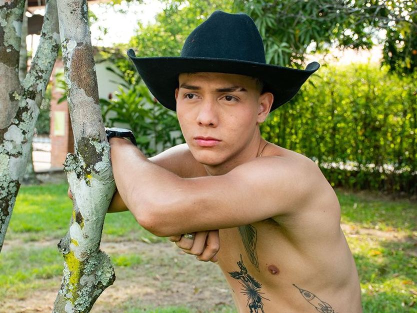 Profilbilde av andysex4u webkamera modell