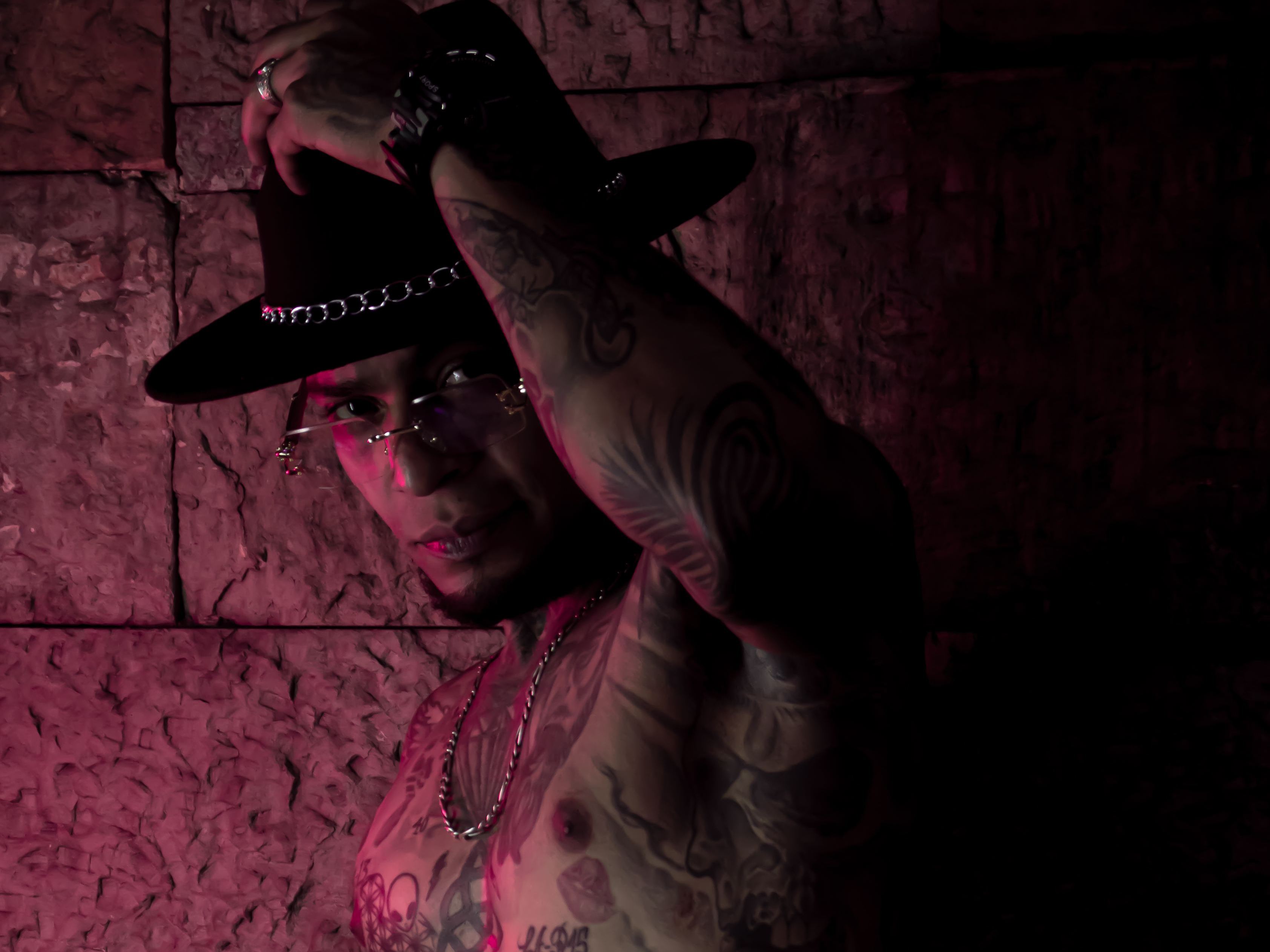 gtattoo profilbild på webbkameramodell