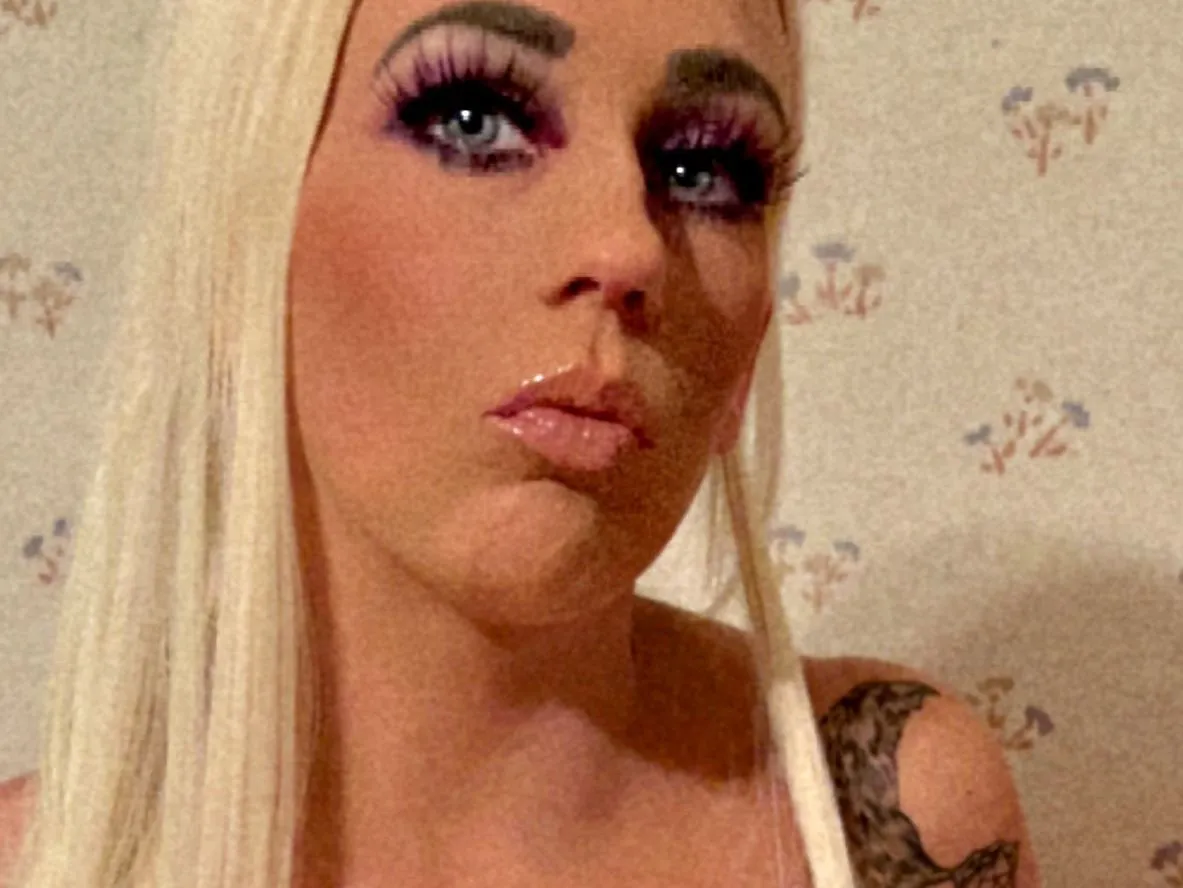 Foto de perfil de modelo de webcam de KarmalReigh