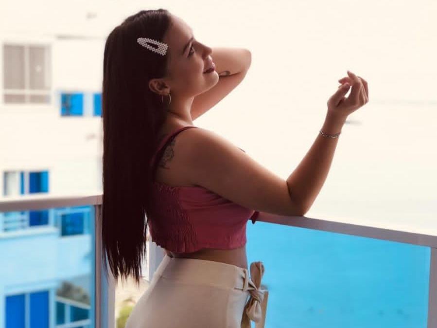 Image de profil du modèle de webcam AlissaGrey18