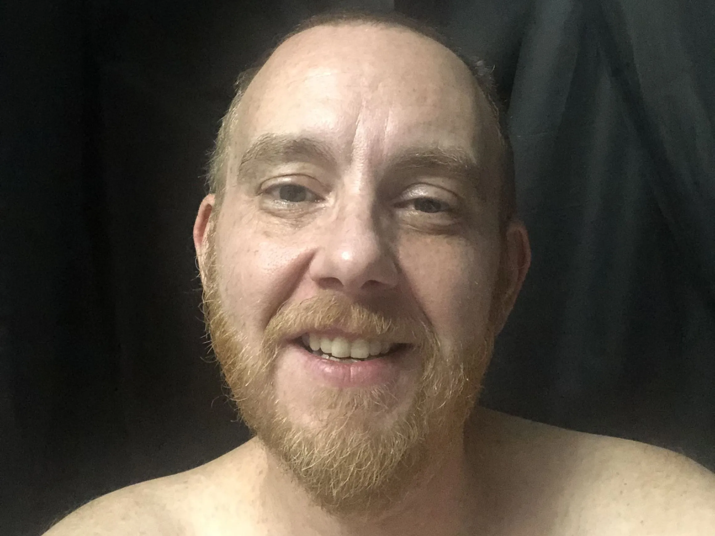 Foto de perfil de modelo de webcam de RedWally