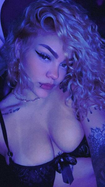 Performer Kitana018 Photo 5