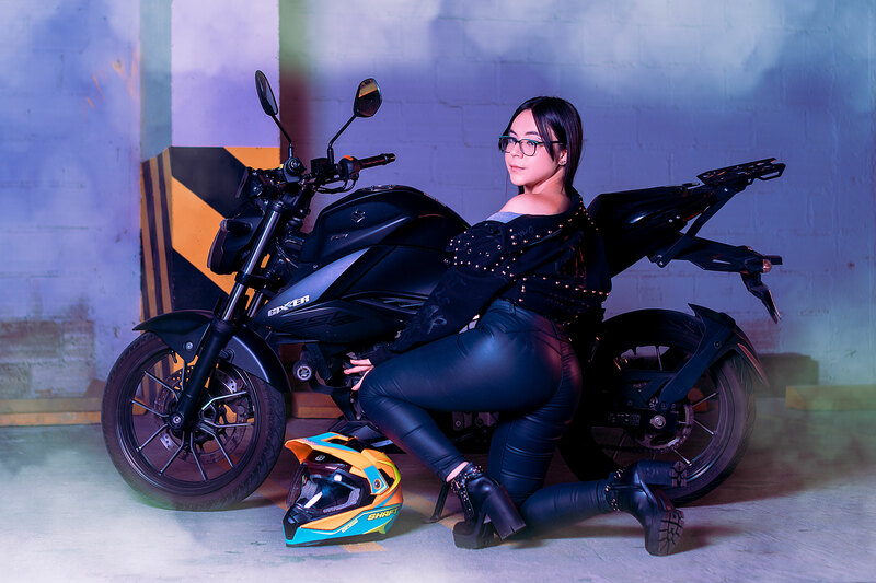 Performer EmiliaSsanders Photo 8