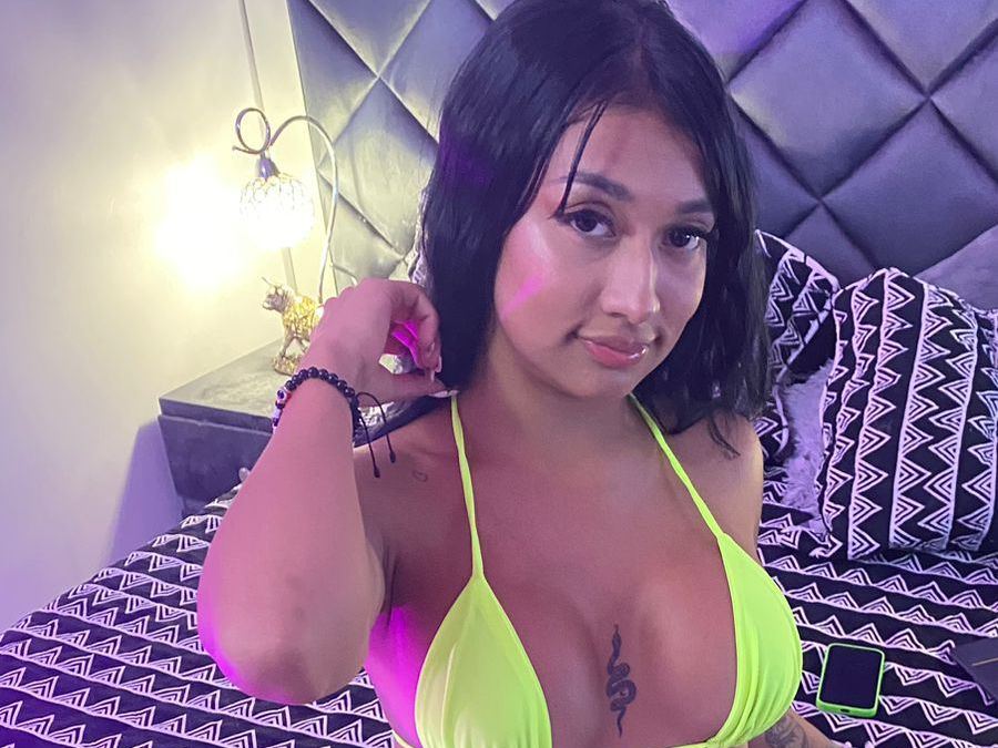 VictoriiaPriice cam model profile picture