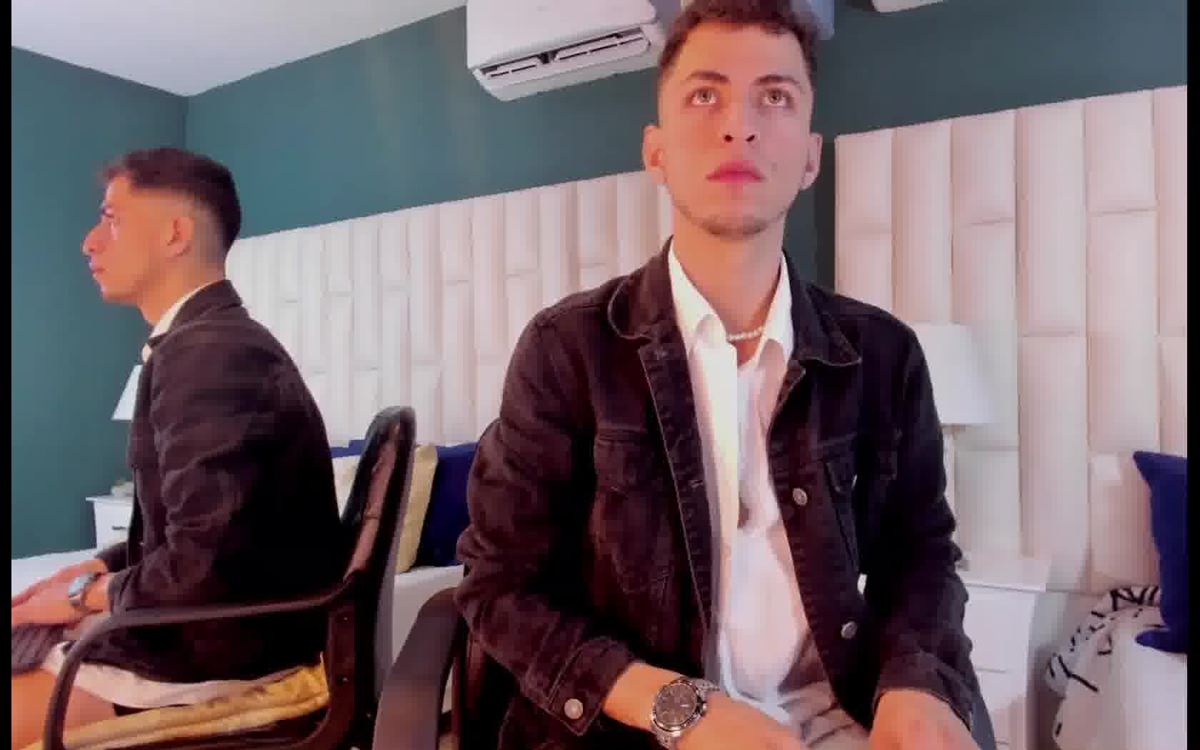 Performer MarkFiennes Video 1