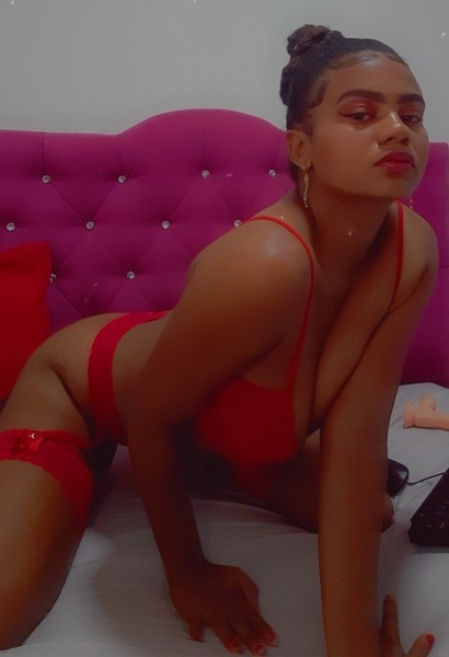 Performer PamelaKissKm Photo 3