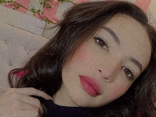 Saritah Profilbild des Cam-Modells