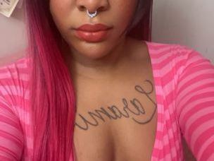 SpoiledPaiseyy cam model profile picture
