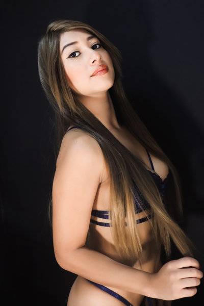 Performer SamantaaMiller Photo 1
