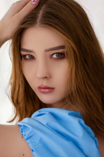 Performer LilliDio Photo 8