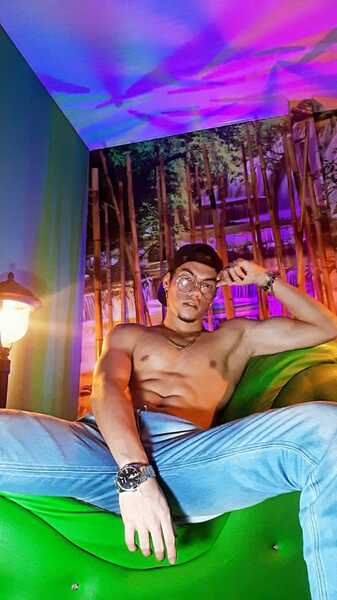 Interprète EmanuelMontes Photo 2