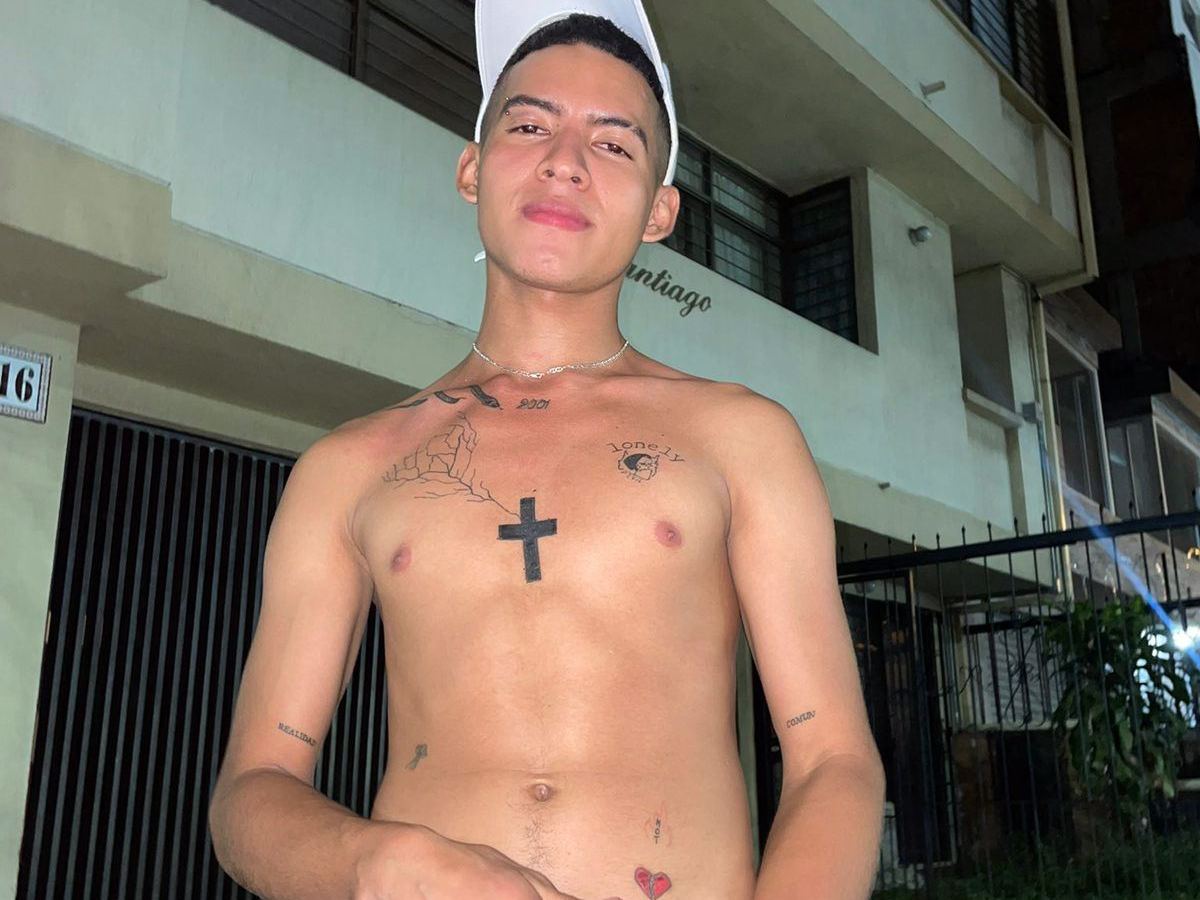 AlfredGrace Profilbild des Cam-Modells