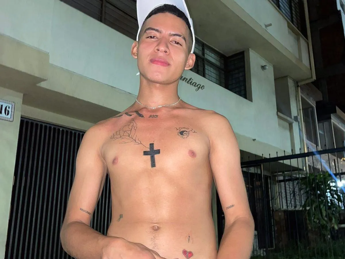 Image de profil du modèle de webcam AlfredGrace