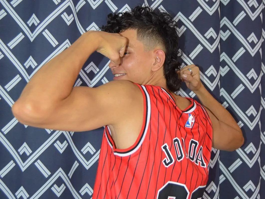 AlexTrents Profilbild des Cam-Modells