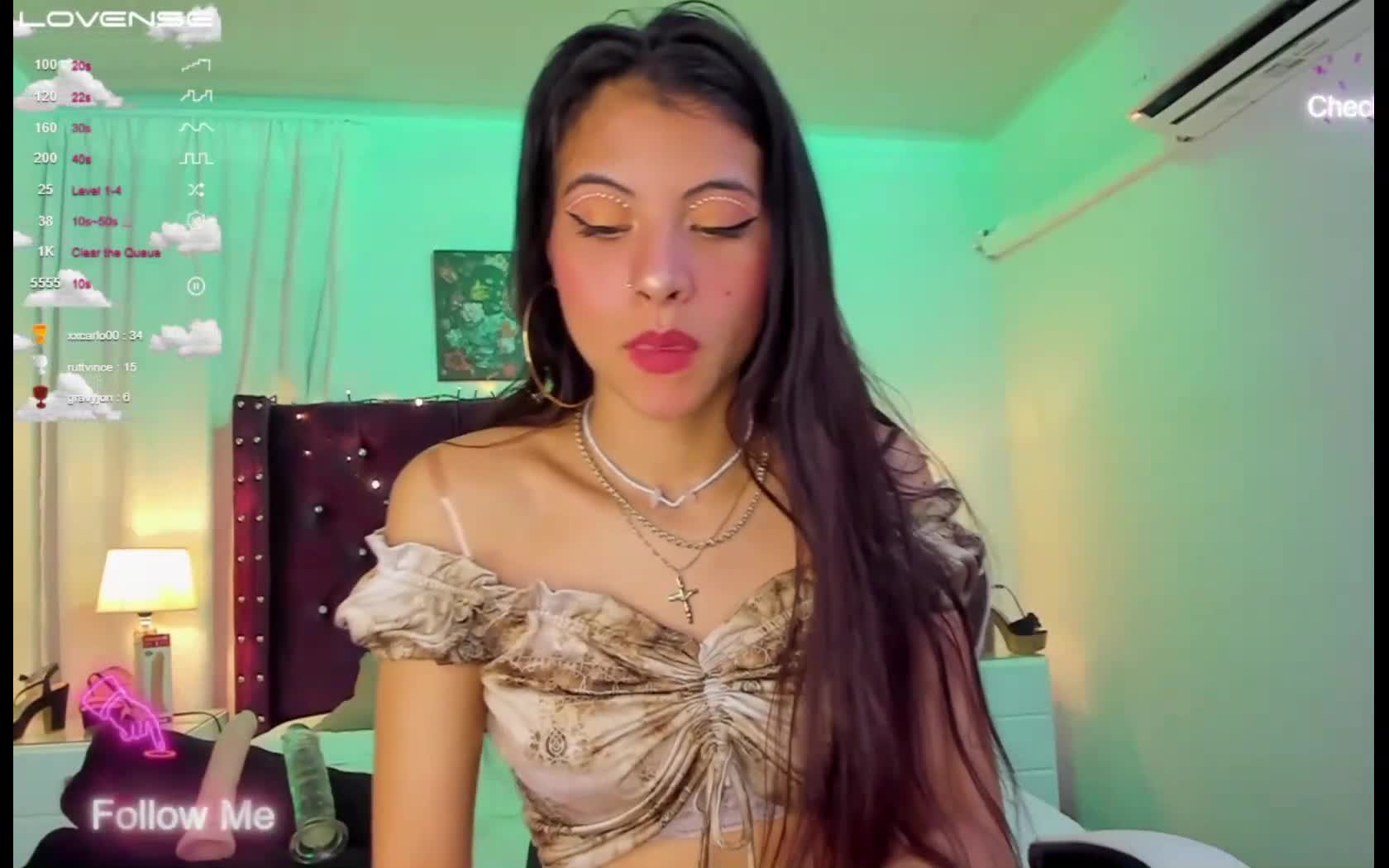 Artist shelleyfox Video 1