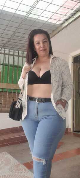 Artiest Mysterymoommy18 Foto 5