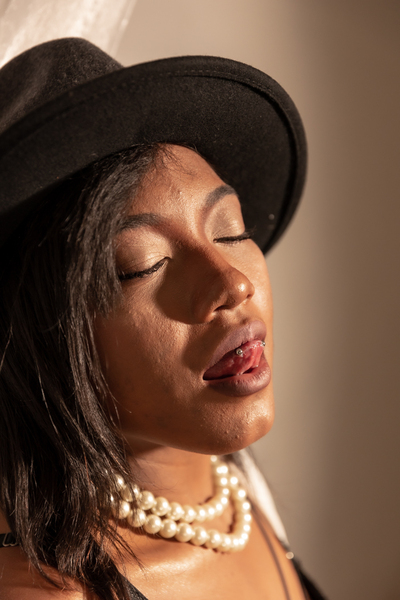 Artist AryanaGreyy Foto 12