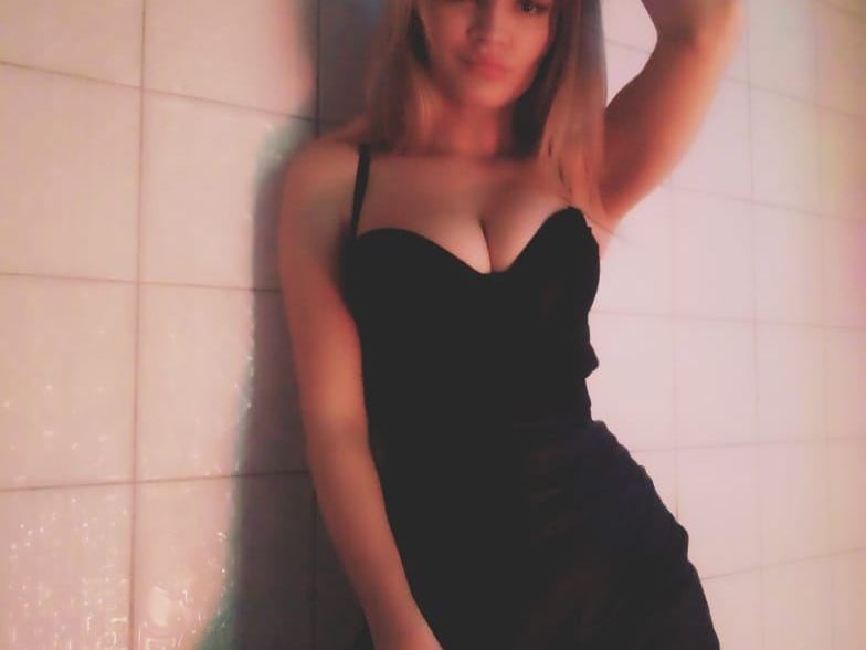 Image de profil du modèle de webcam CreapyKitie