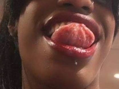 AlexandraThick immagine del profilo del modello di cam