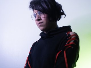 Satuurn profilbild på webbkameramodell