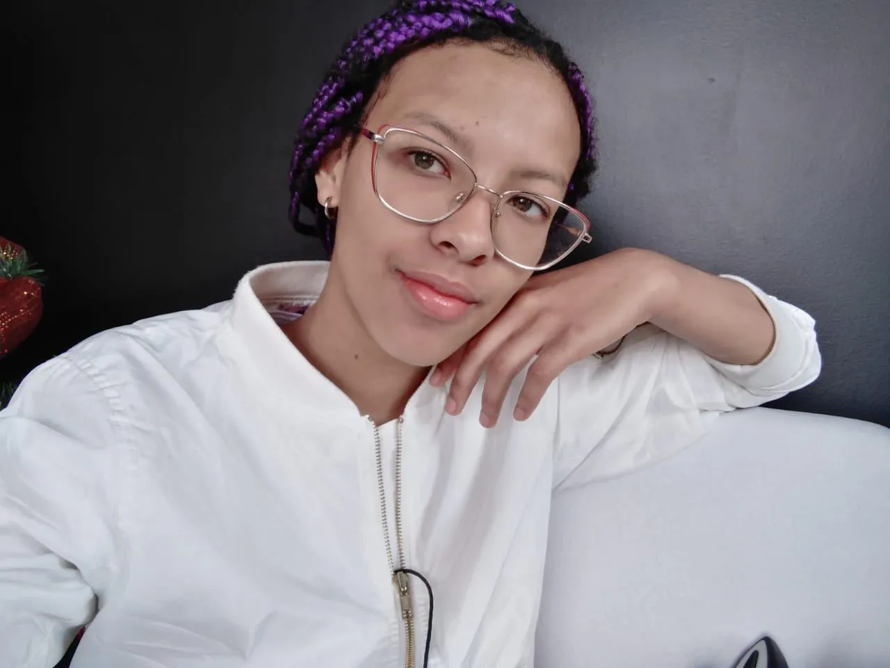 SaraMorax profielfoto van cam model