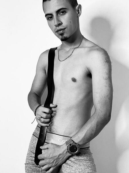 Performer mathew69 Photo 4