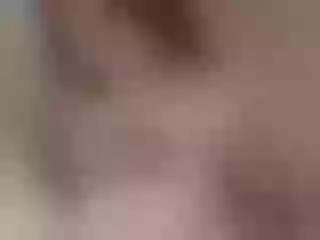 pinkpetit profilbild på webbkameramodell