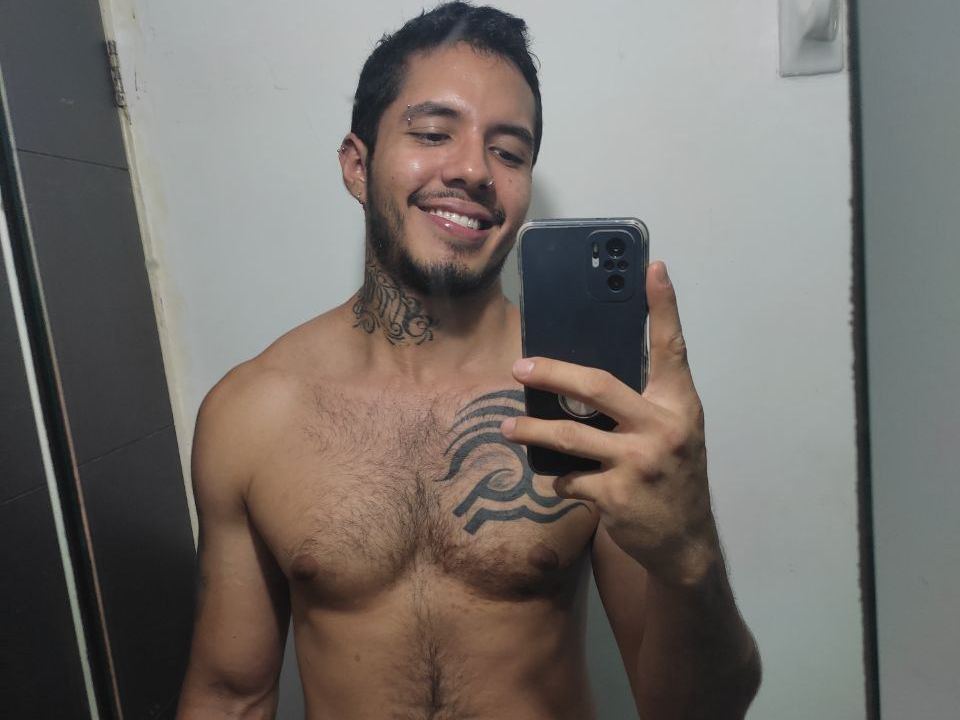 Image de profil du modèle de webcam TayronGonzales