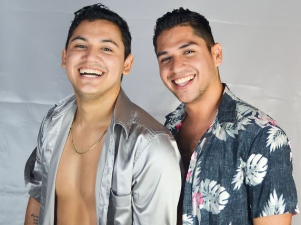 Imagen de perfil de modelo de cámara web de AndyAndLiam