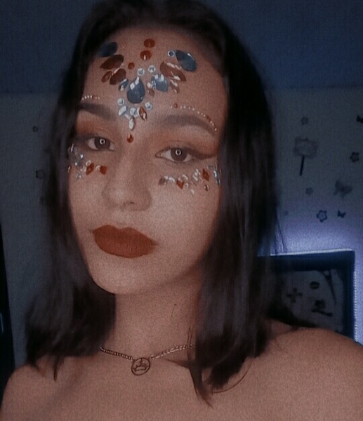 Performer LuciaFox18 Photo 6