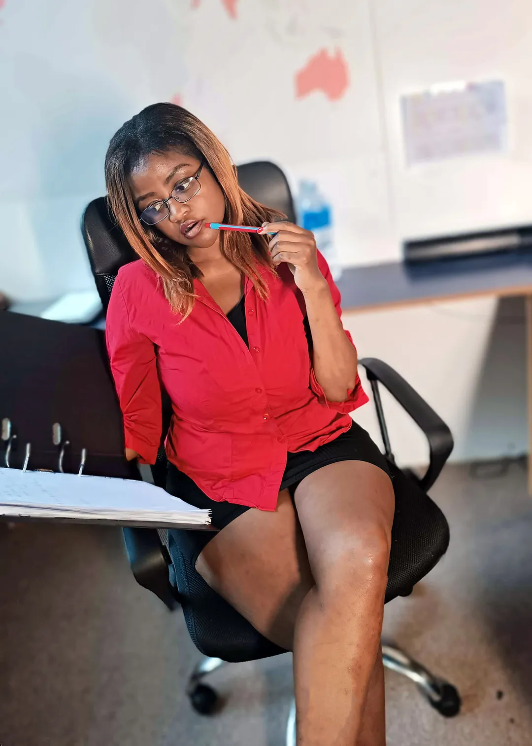 Intérprete CuteBustyBabe Foto 4