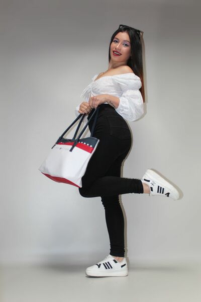 Performer NatashaDiacahardi Photo 1