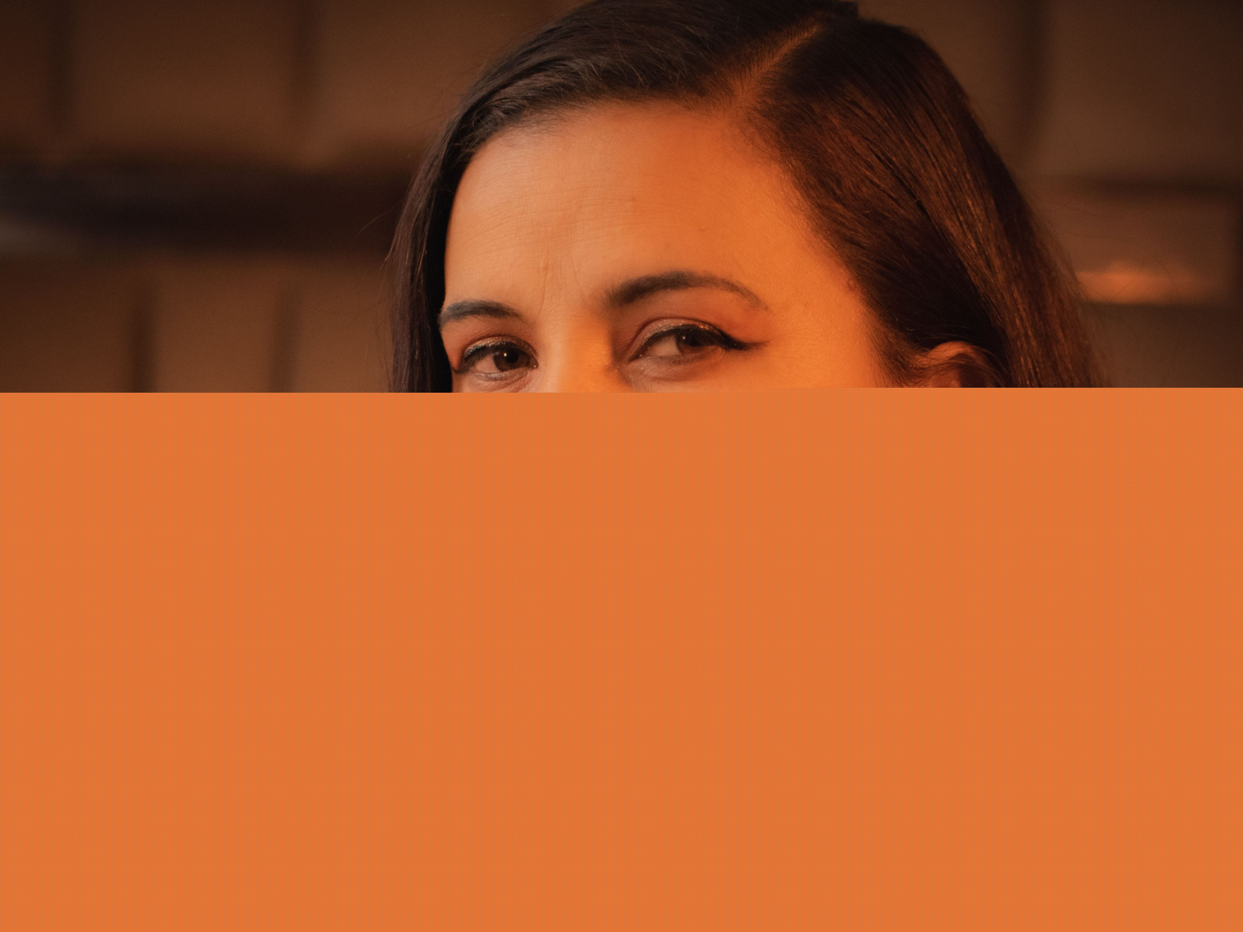 Imagen de perfil de modelo de cámara web de CharlotteMebarak