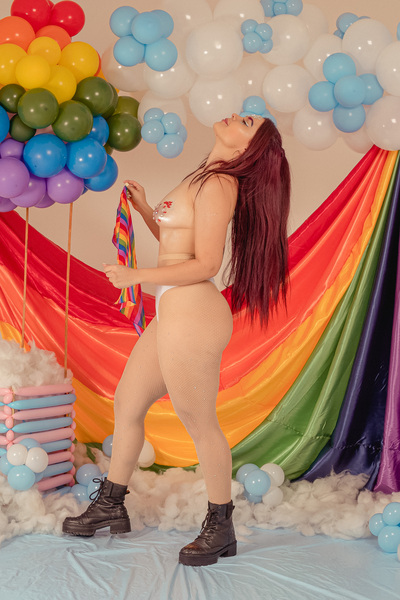 Darsteller SelenaLoyd Foto 7