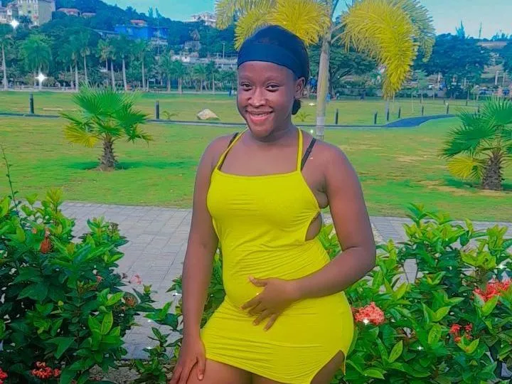 Image de profil du modèle de webcam Kelkelly23