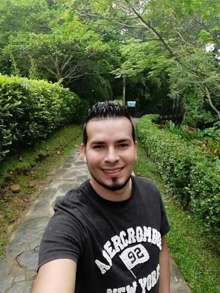 Performer YeikoBrit Photo 7