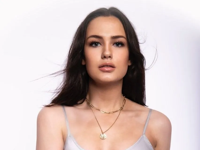 Imagen de perfil de modelo de cámara web de jazzminbelle