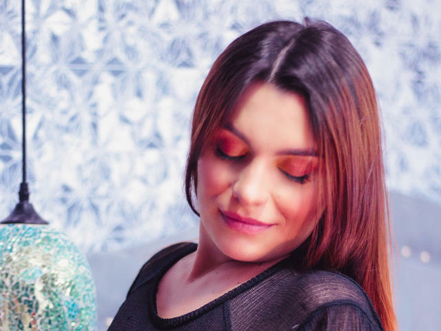 Performer NixGrey Photo 5