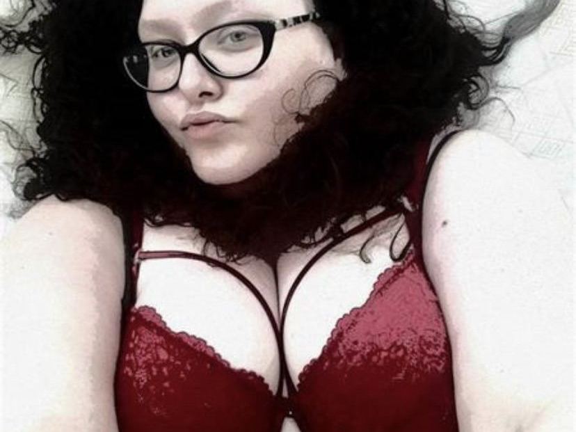 moistmichelle profielfoto van cam model